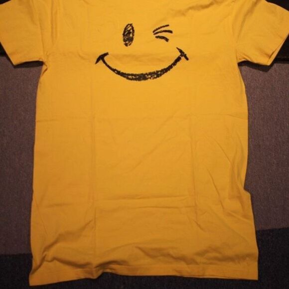 Vintage Joe Boxer Yellow Winking Emoji T-Shirt - Size Large - Picture 1 of 4